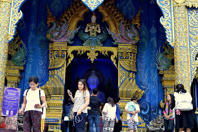 Wat Rong Seur Ten (Blue Temple) 