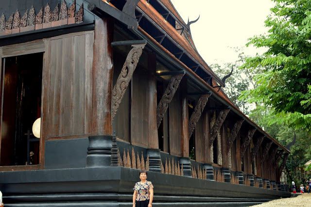 Baan Dam Museum