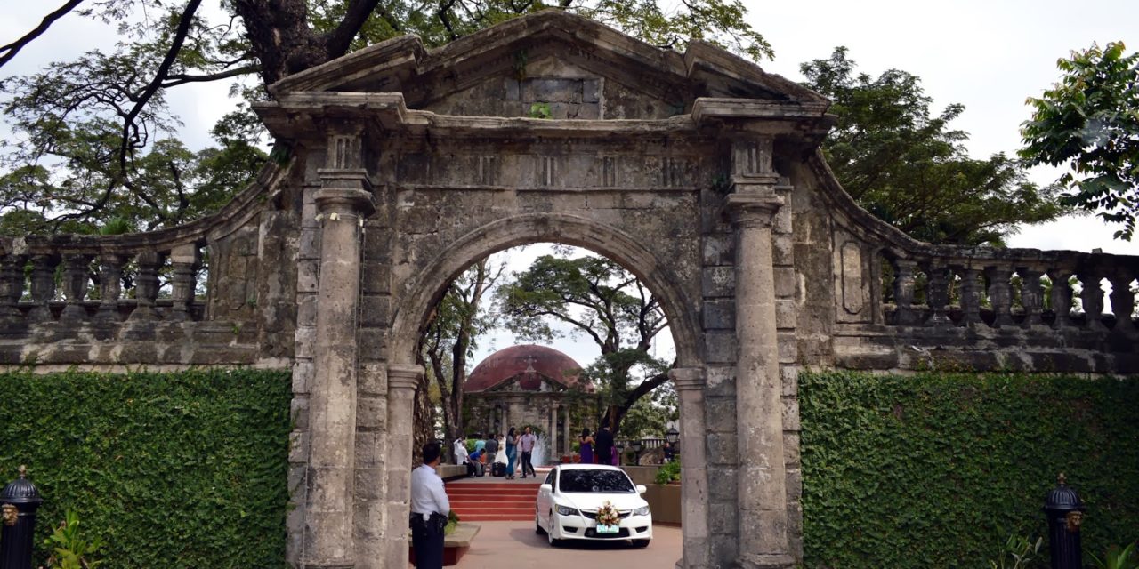 Manila Walk – Paco Park, Binondo (Chinatown), Escolta and Casa Roces