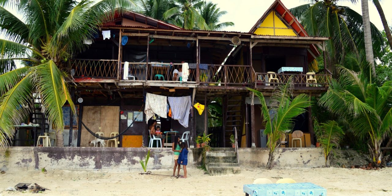 WHERE TO STAY IN SIQUIJOR: Lorna’s End of the World