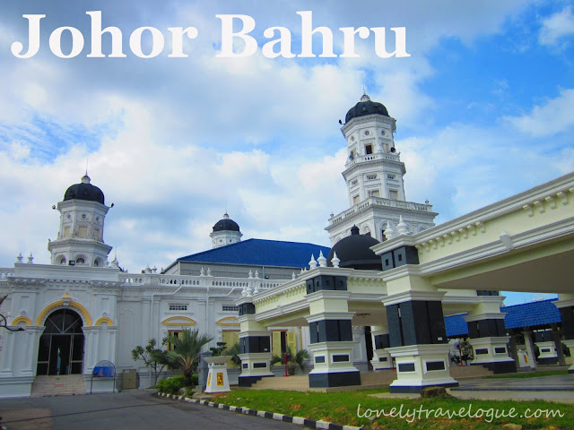 Johor Bahru: The Crossing and Solemnity of a Worship Place