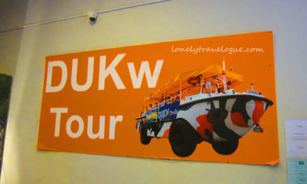 Singapore Once More: Riding the DukWTour